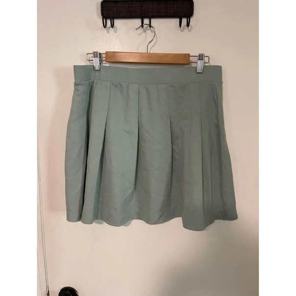 Mint pleated schoolgirl uniform skirt size large #0221 - Picture 2 of 4